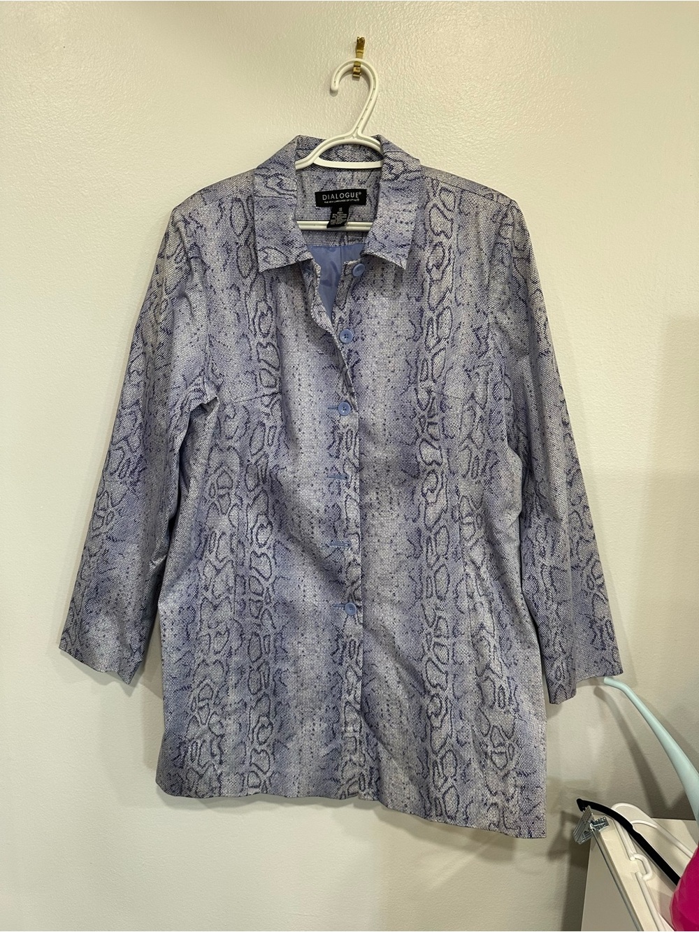 Dialogue Women’s Size 16 Lavender Snakeskin Print Button Front Jacket Blazer